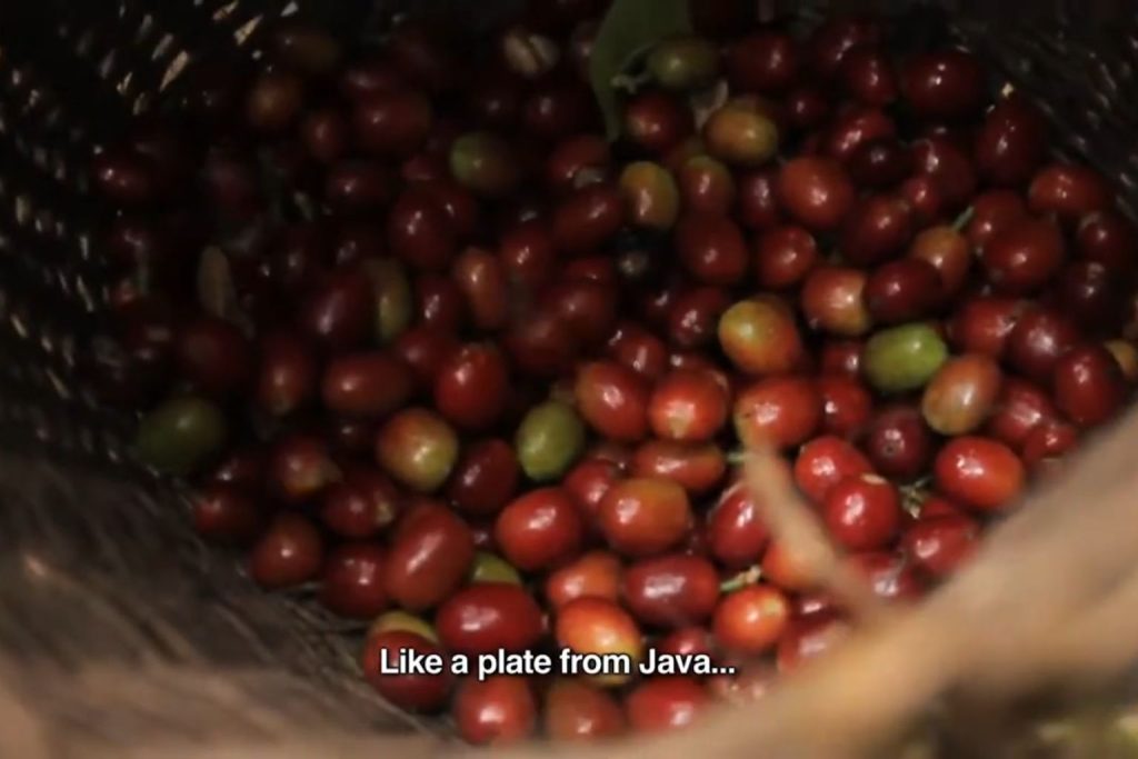 Tangkapan layar kopi Bajawa, yang disebut-sebut "Aroma of Heven" sebagai Plate of Java