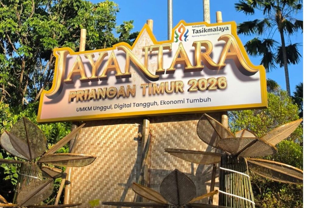 Dan di tengah ramainya JAYANTARA 2026, aroma kopi yang menguar dari Booth Kampung Kopi & Teh seolah membawa pesan sederhana: bahwa potensi besar sering kali tumbuh dari tanah yang dekat dengan kita sendiri, menunggu untuk dikenali, dikembangkan, dan diperkenalkan kepada dunia.