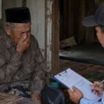 Obrolan Kedai Kopi: Saat Petugas Sensus Ketuk Pintu